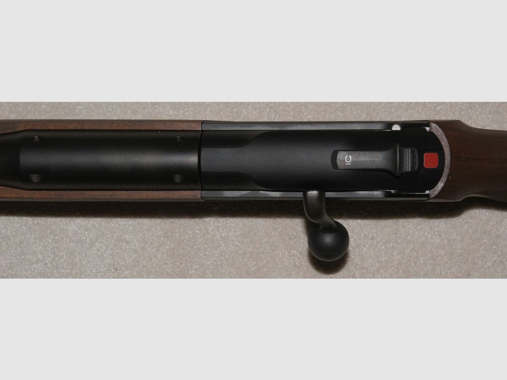 Blaser Group GmbH Mod. R8 Linkswaffe Holzschaft
