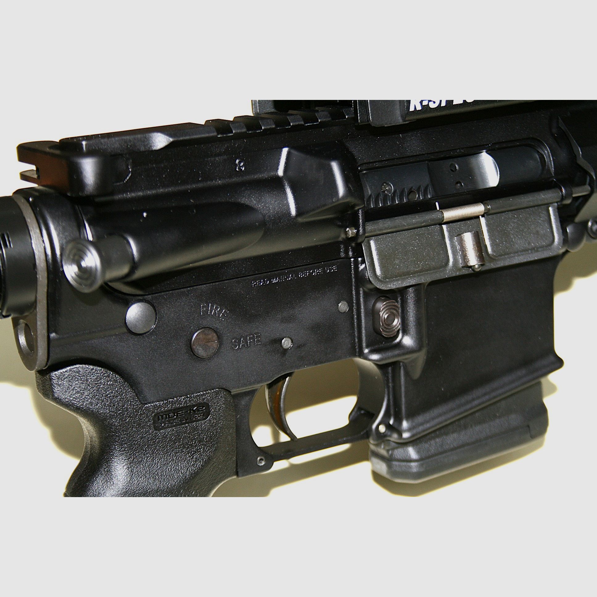 RUGER Harrier geweerpakket + Sightmark Ultra Shot R-Spec red dot sight + MAGPUL PMAG30 Gen.3 magazijn + MAGPUL AFG-2 schuine greep + MAGPUL M-LOK Type 2 railcovers + tactische foedraal, afbeelding 6 van 11