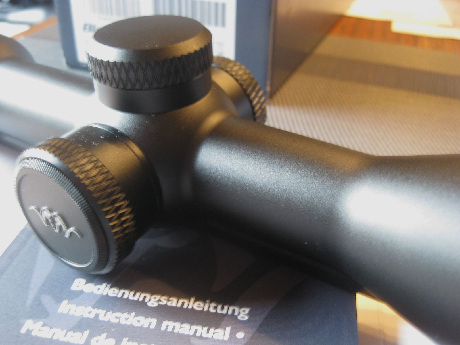 NUEVO "Hecho en Alemania" Blaser B2 como 2 - 12 x 50 iC S (con riel interno ZEISS) en embalaje original con todo el equipo !! SIN Swarovski-Leica-Schmidt&Bender-Sauer-Mauser-GPO-DDoptics