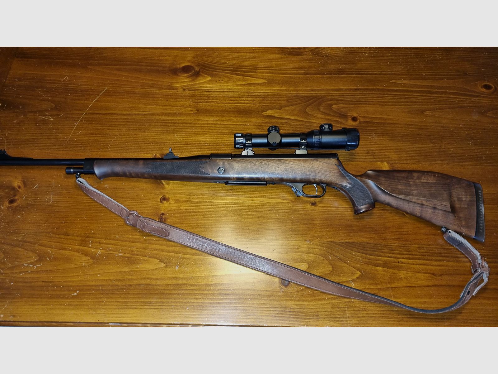 Self-loading rifle caliber .30-06
