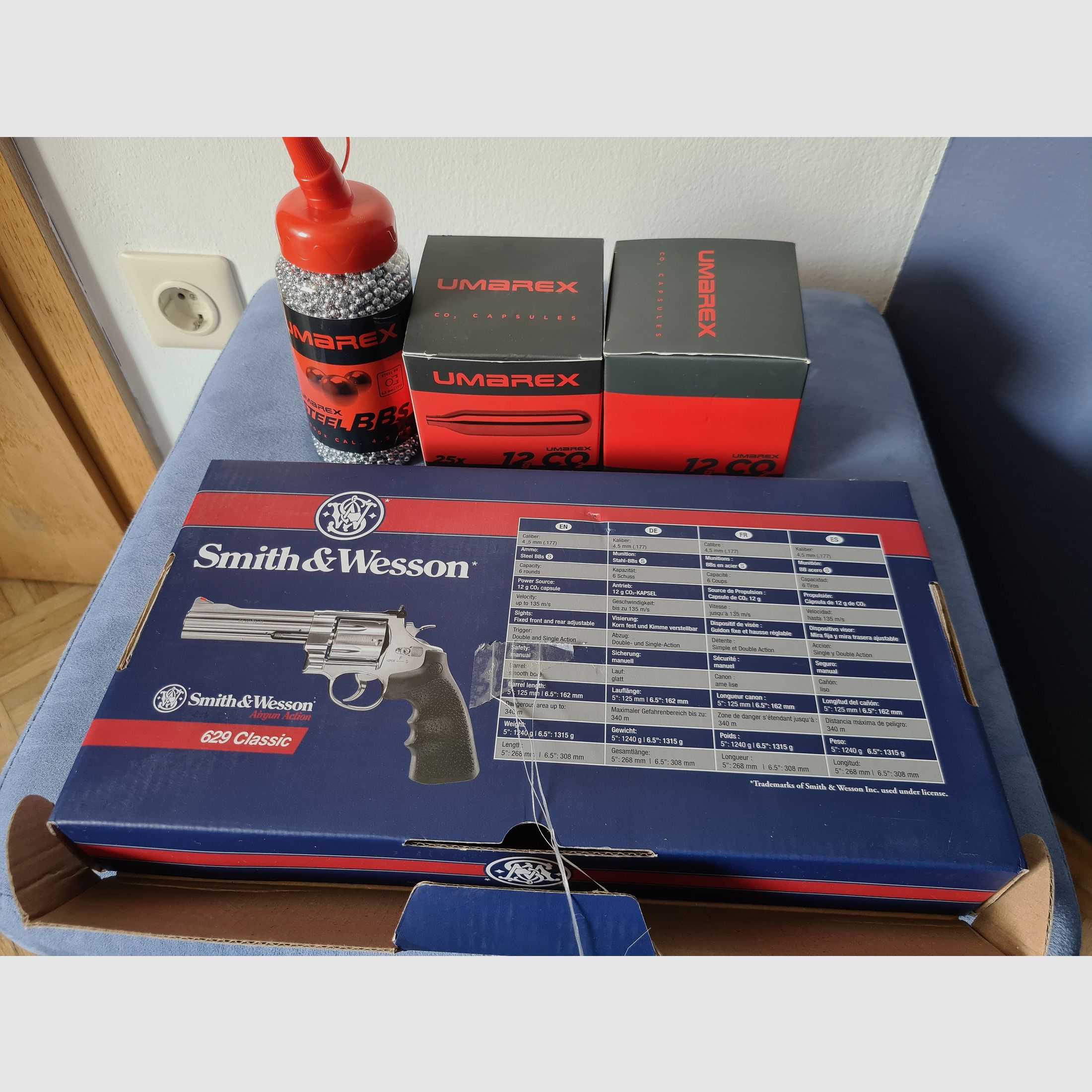 CO2 pistol Smith & Wesson 629 Classic