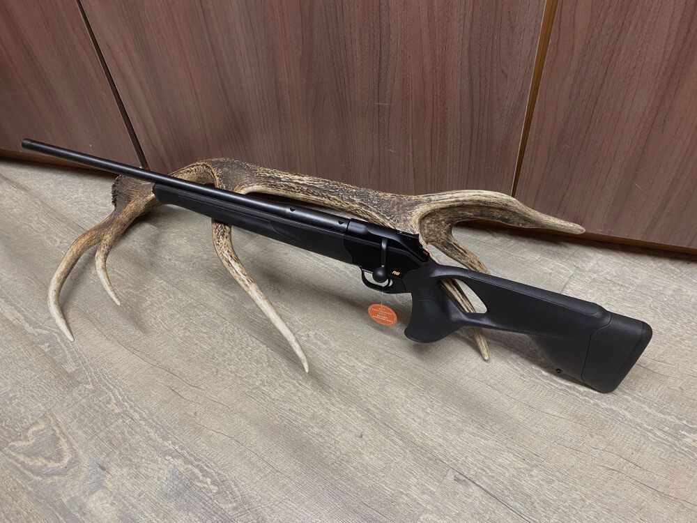 Blaser R8 Ultimate, links