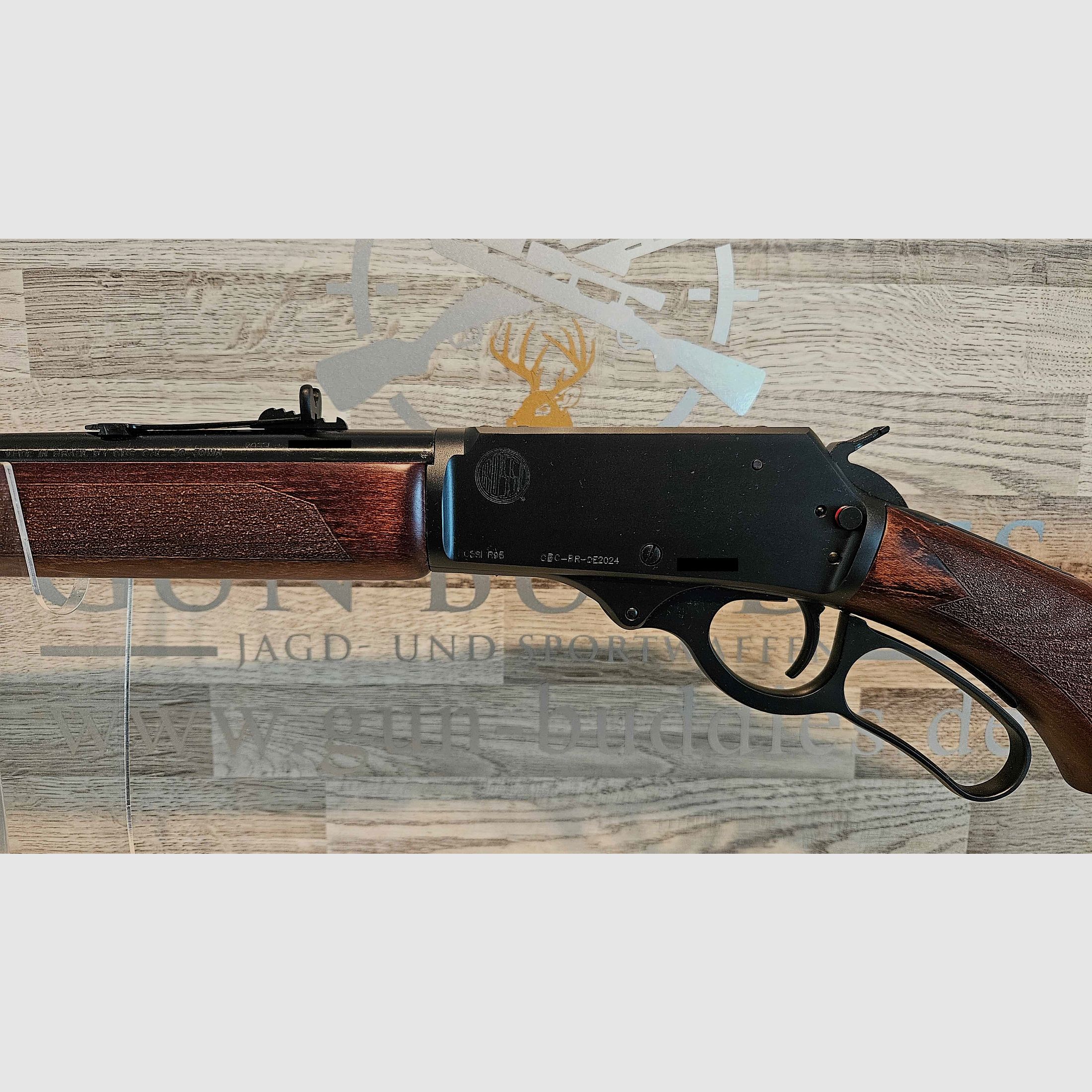 Neuware vom Fachhandel - Unterhebelrepetierbüchse UHR Rossi R95 Classic .30-30Win.