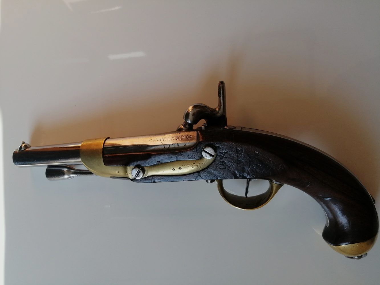 Zeer mooie Franse pistool Model 1822 T-BIS nieuw gebouwd met nummer – Uitstekende staat, afbeelding 2 van 22