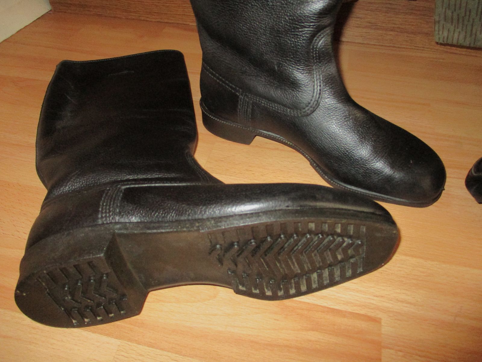 Lederstiefel, Reitstiefel, Armeejacke DDR