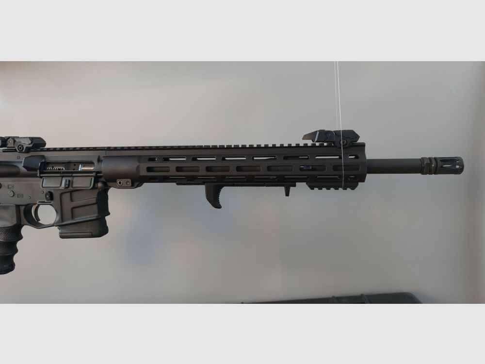 Savage MSR15 Recon 16,75" AR15 MLok .223Rem