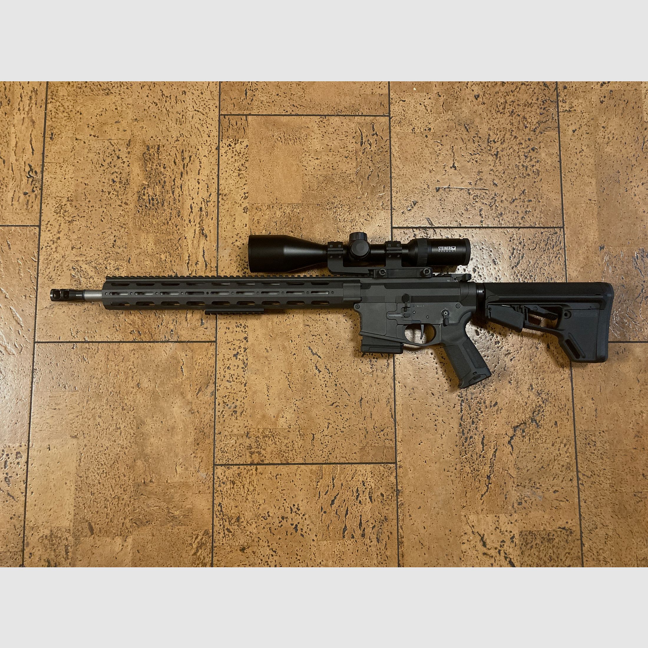 DAR AR15 semi-automatic exclusive in .223 and .22 conversion system