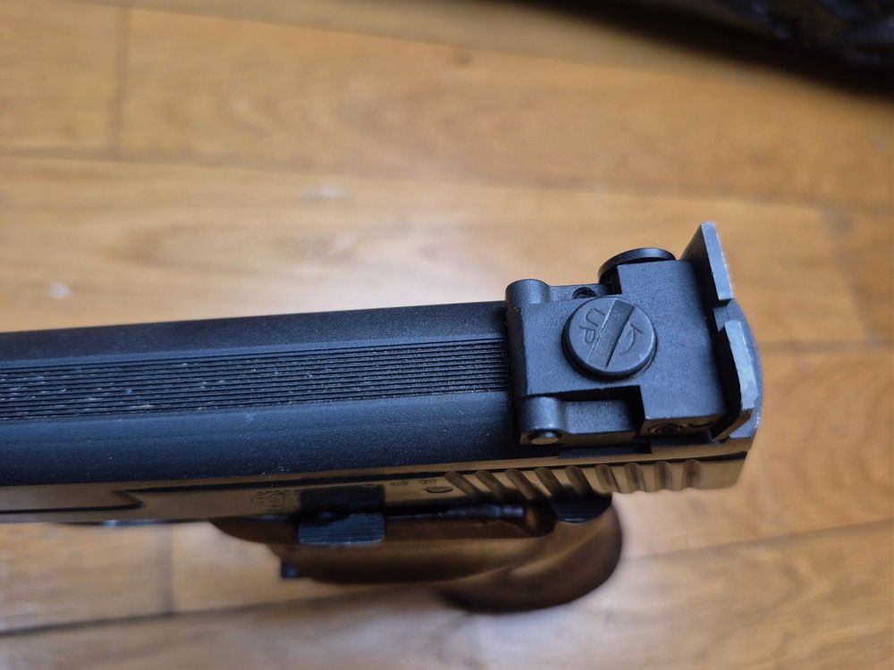 Superbe pistolet Smith & Wesson Mod.41 – cal.22LR – Tout en vrai acier – Bronzage à 100% – Arme de 1980 – Mécanique et canon hors pair – Une des armes les plus basses sur la main jamais fabriquée – Superbe État – TBE++, billede 15 af 22