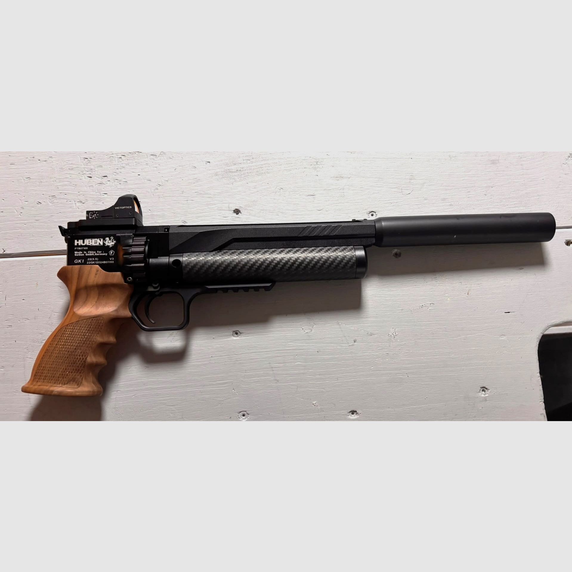 HUBEN GK 1 V3 en 5,5 mm o .22 Nuevo con súper accesorios PV 2400 €