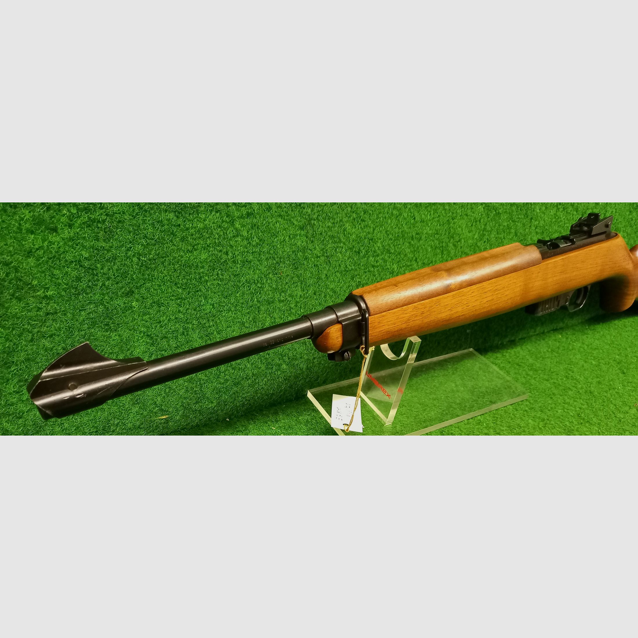 carabina semiautomática ERMA EGM1 de 1970 en calibre .22Lr