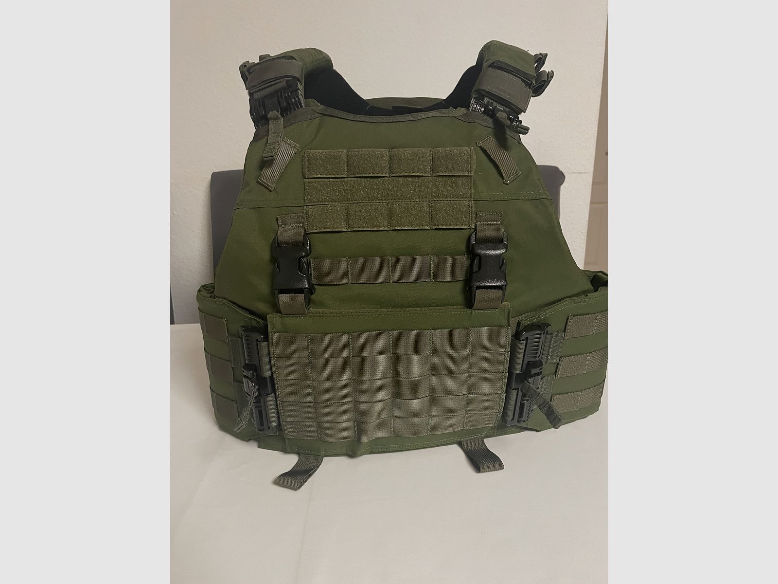 Warrior Assault Systems Quad Release Plate Carrier Oliv + Plattenträger Spartaner 