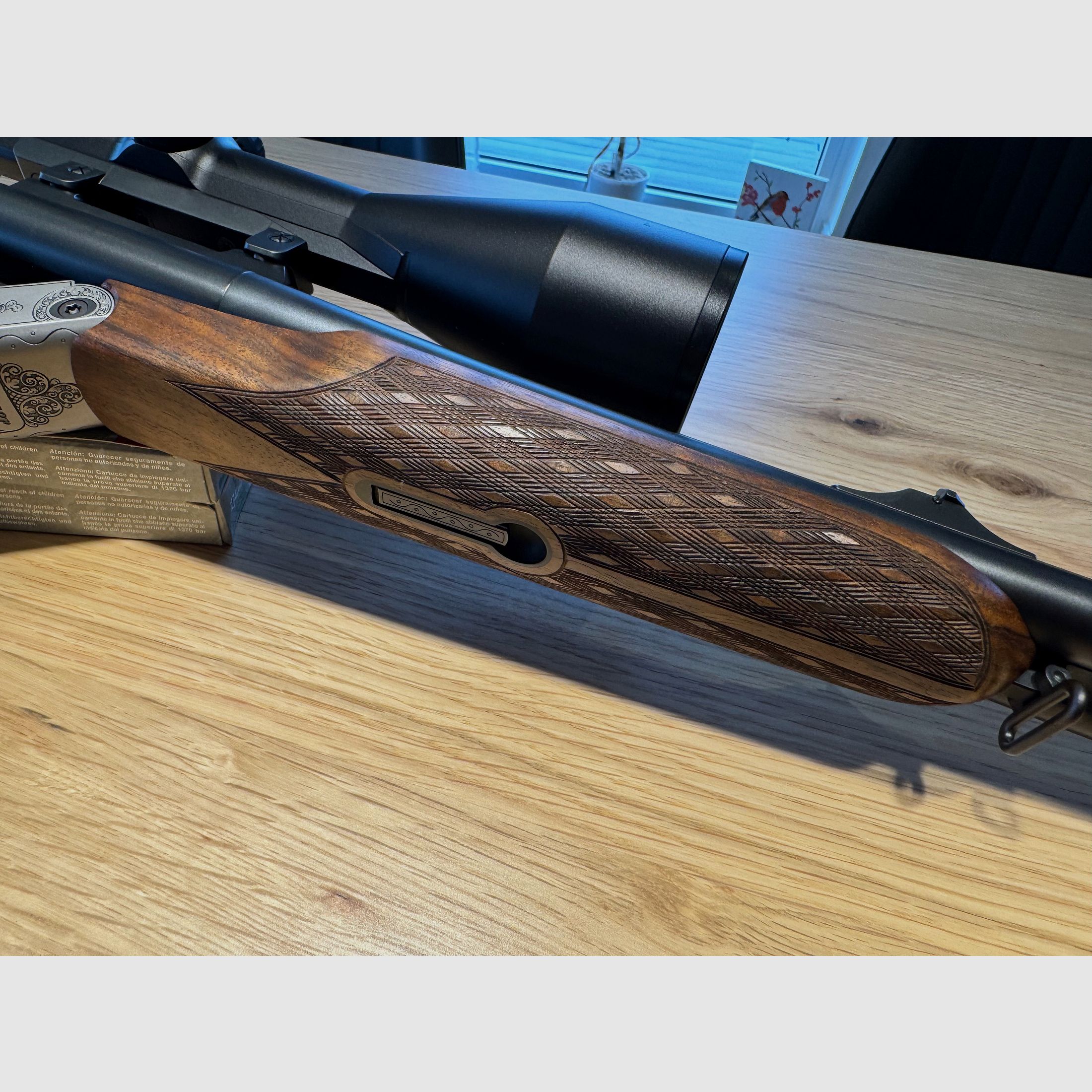 Blaser D99 dubbelbuksdrilling 9,3x74 / 9,3x74 / 20/76 met 2 x ZF Zeiss voor het zitten en drijfjacht, BESTE STAAT