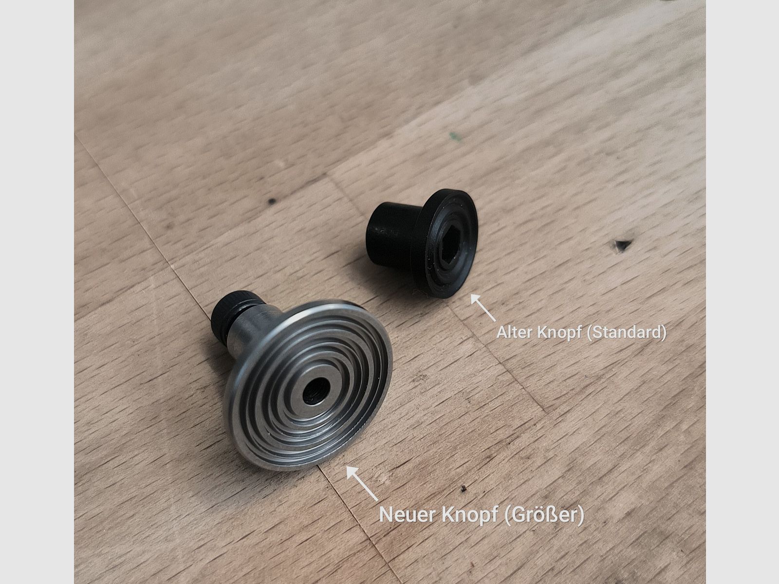 Schmeisser AR15 9 PCC magazine button / release button