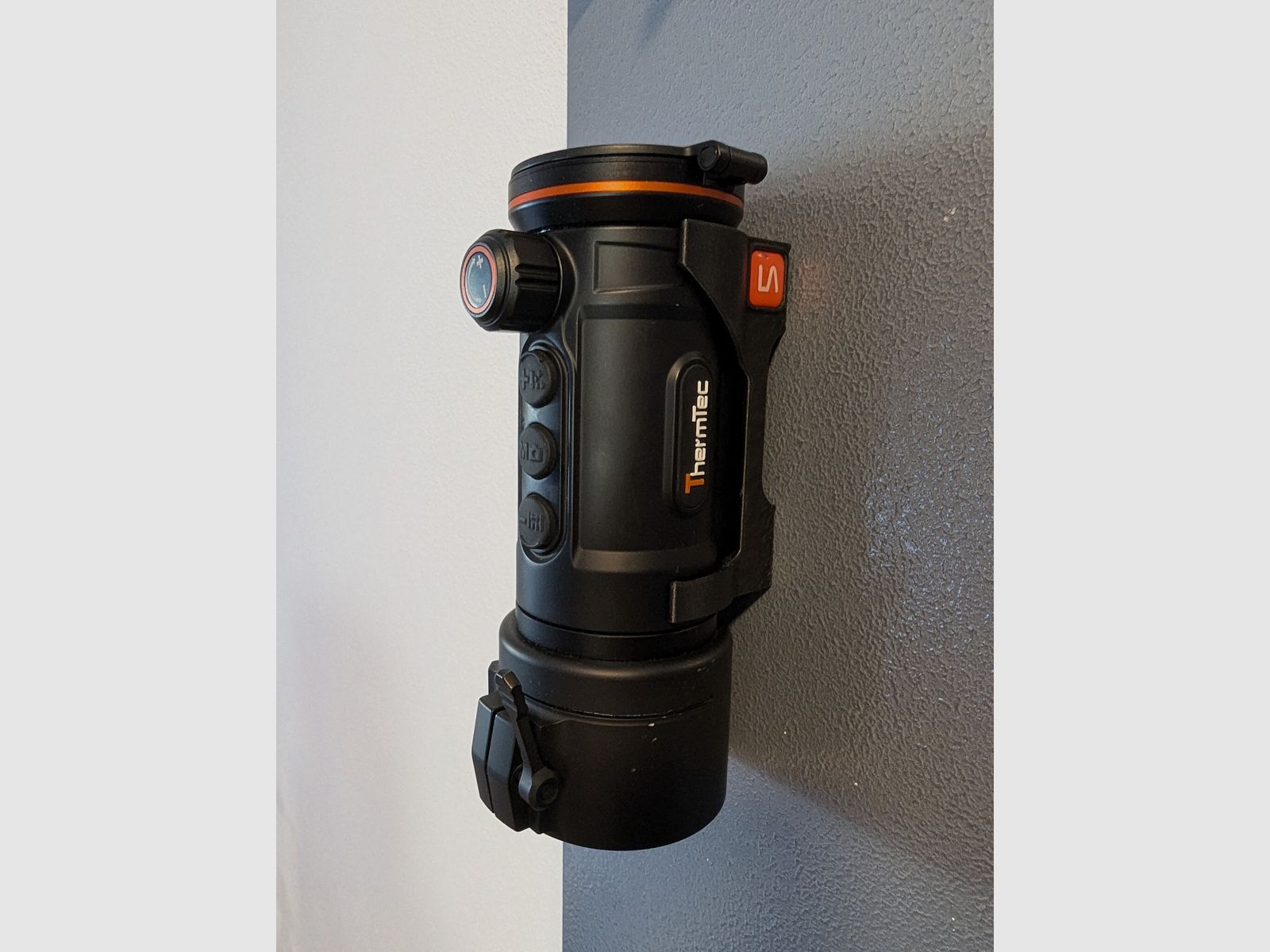 ThermTec Hunt 650 + Rusan ARM 52 62 + Magnethalter