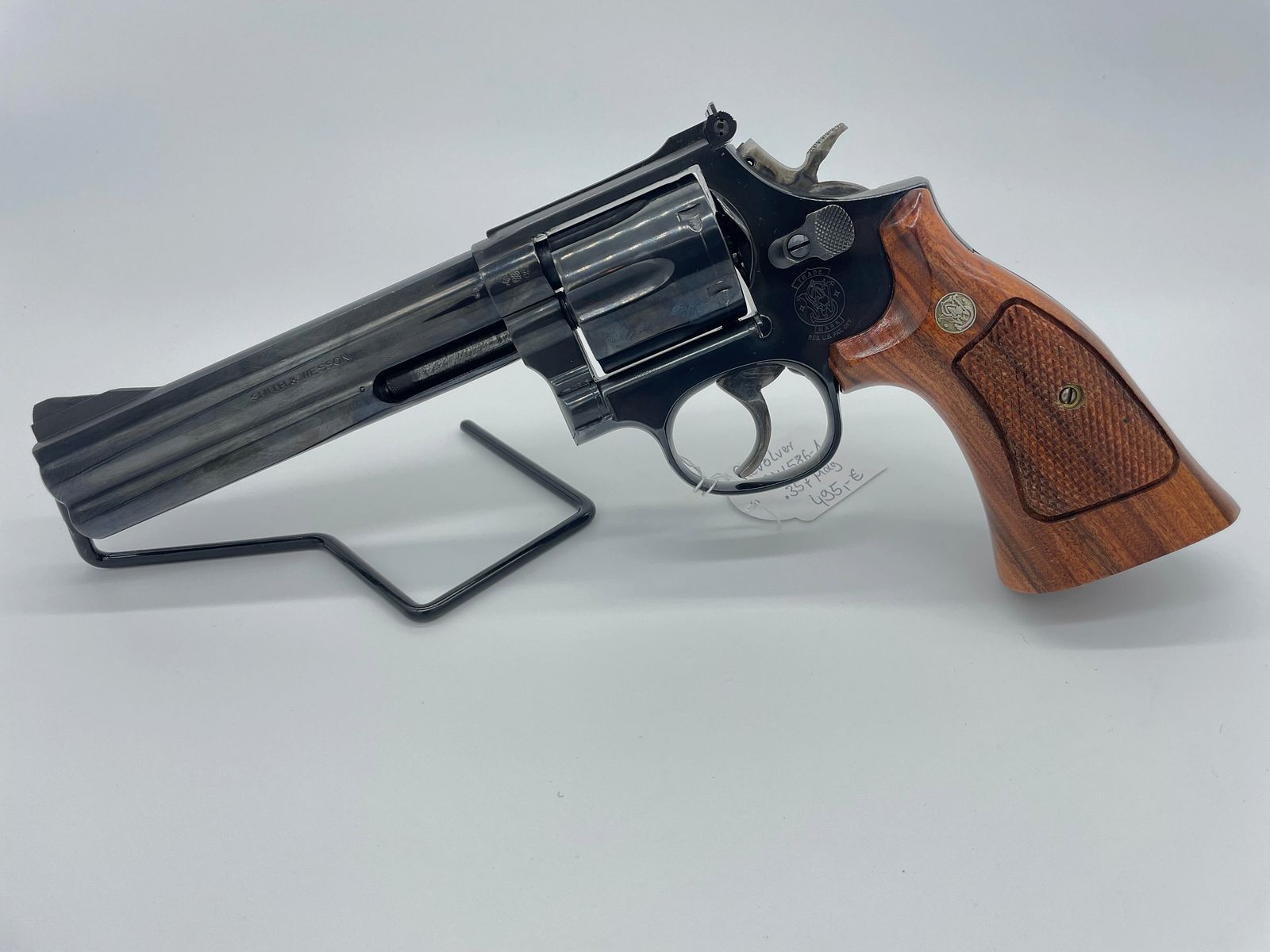 Revolver Smith&Wesson 586-1 6 inch caliber .357 Magnum, imagen 1 de 4