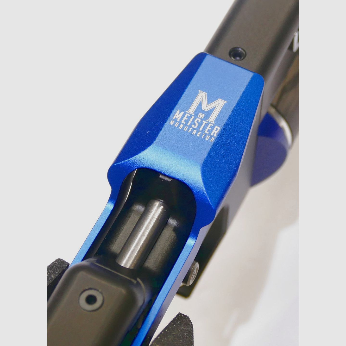 Carl-Walther LP500 Meister Walther Blau rechts Luftpistole Match