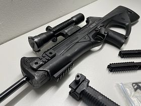 Beretta Cx4 Storm CO2 Luftgewehr 4,5 mm Diabolo mit viel Zubehör! Unikat