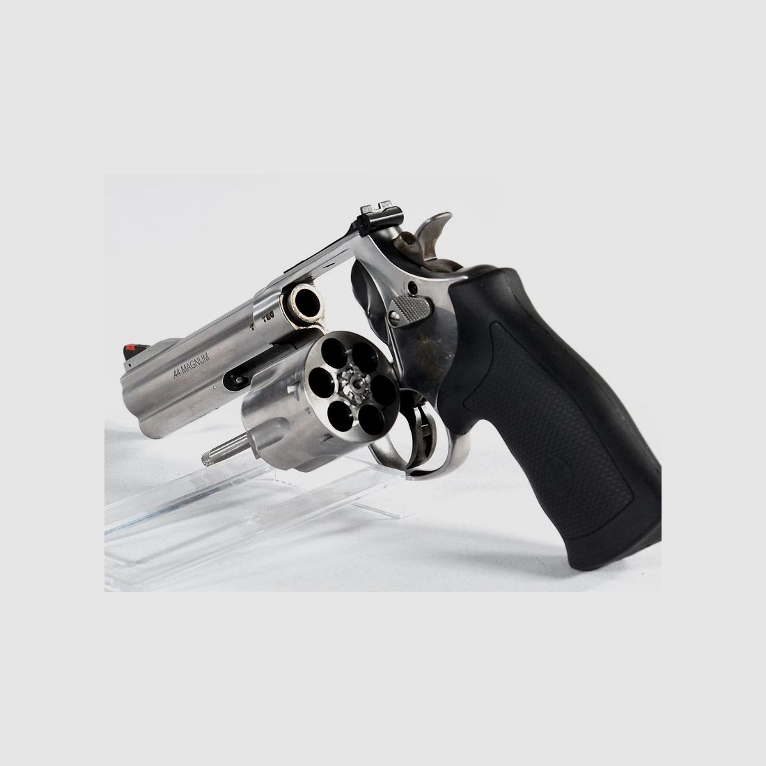 Smith & Wesson 629 Classic, 5" loop