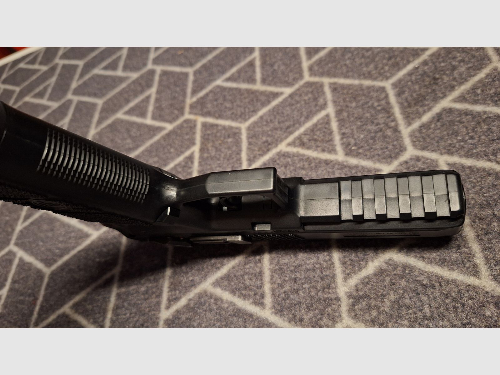 CZ P-09 Duty 4,5 mm Diabolo/Stahl BB Co2-Pistole Blow Back, Bild 12 von 12