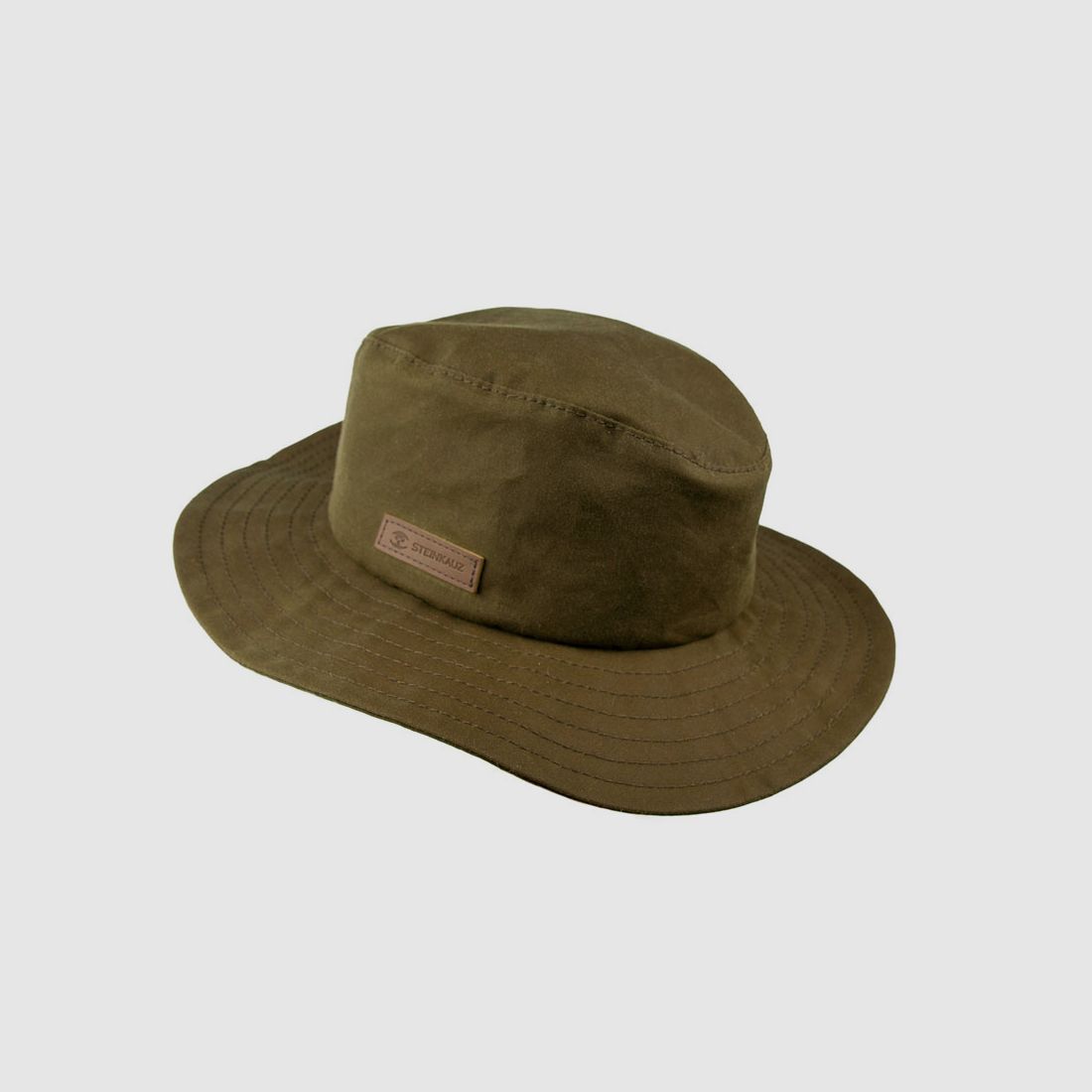 Outdoor hut "Weather Rescuer" made of wax cotton