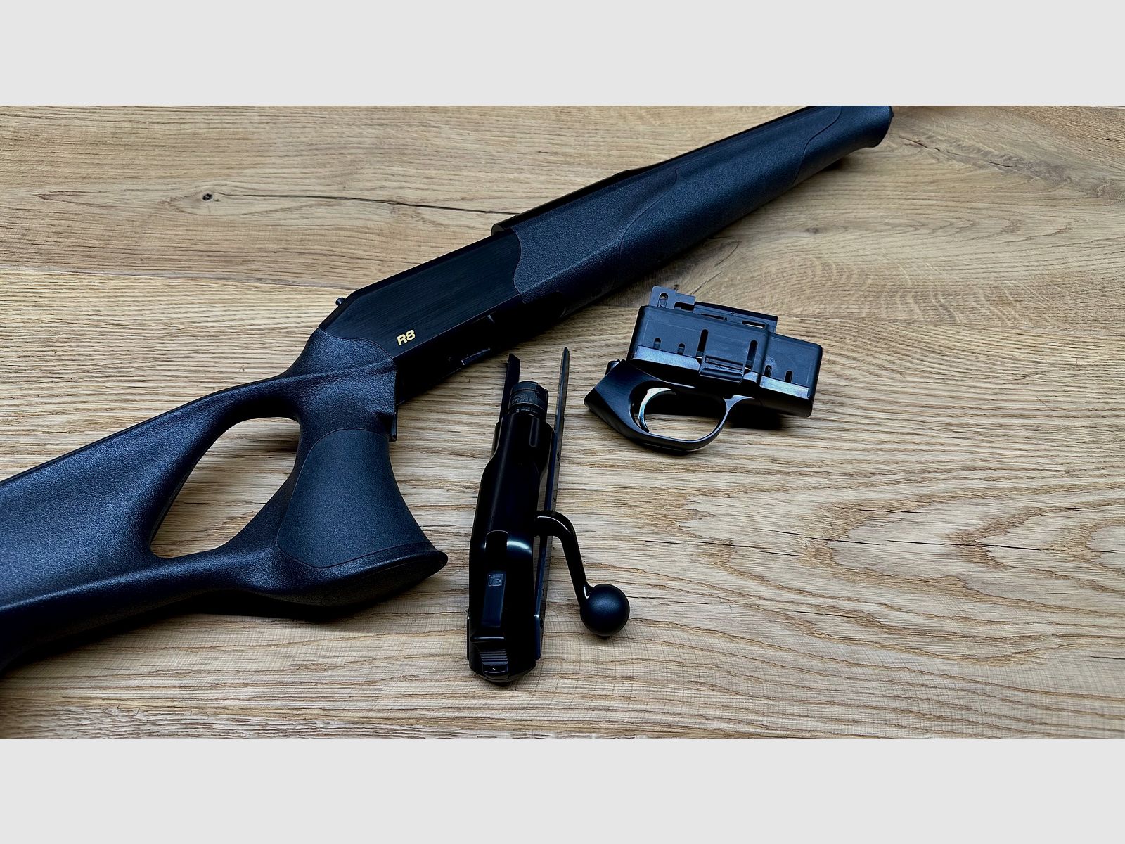 Blaser R8 Ultimate / Stahlsystem/-gehäuse / Stahlverschluss / Stahl-Abzugseinheit / DLC beschichtet
