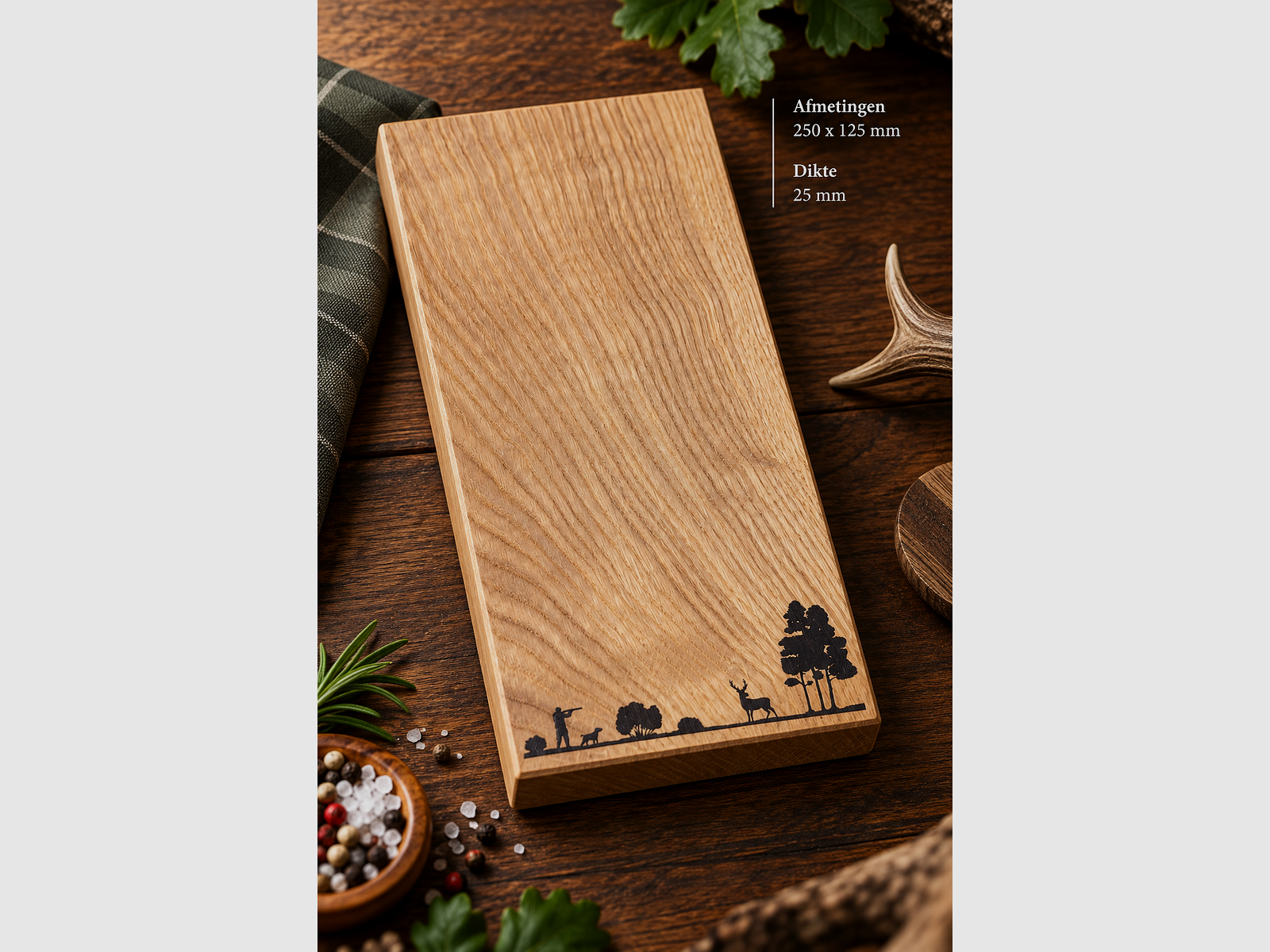 Atelier Julien x Jagter Planche de service en bois avec motif de chasse