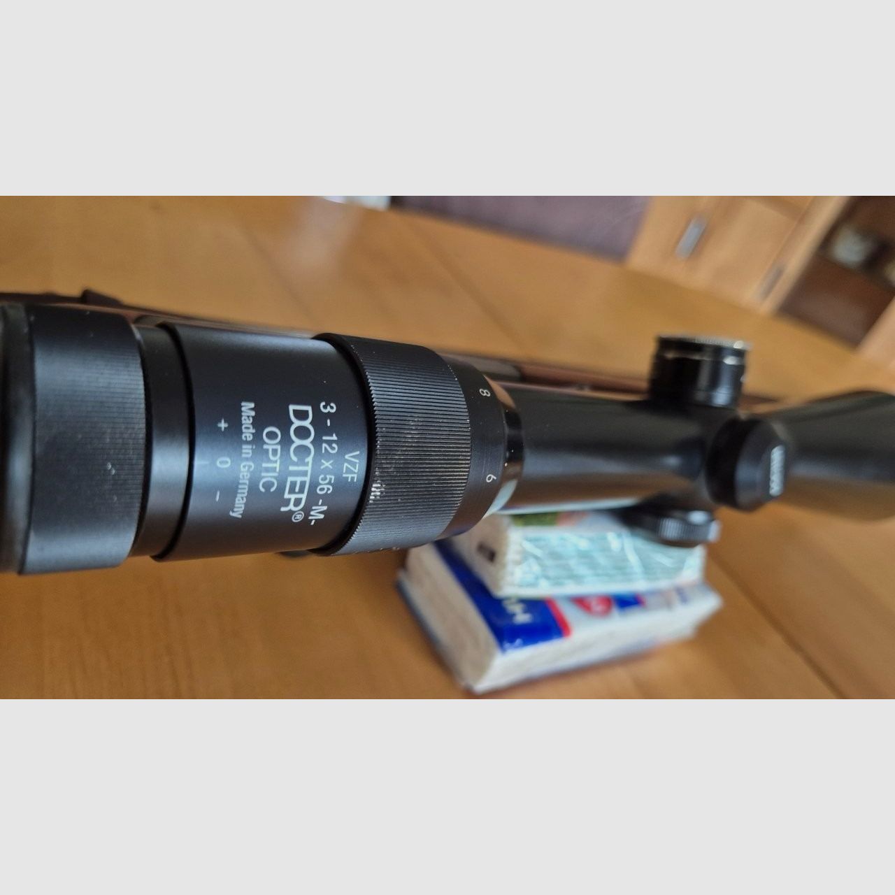 Fucile a ripetizione Blaser R93 Cal. 9,3x64 con due ottiche