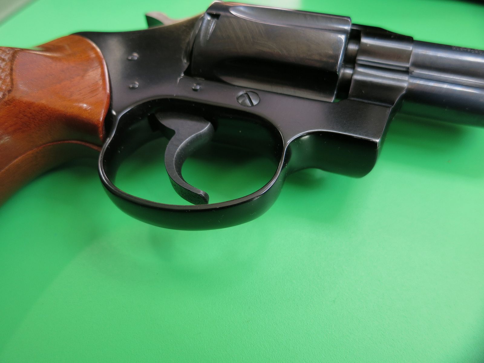 Revolver COLT Cobra .38 Special, 2" canon (large) CTG, arme de collection ou pour chasseurs #44