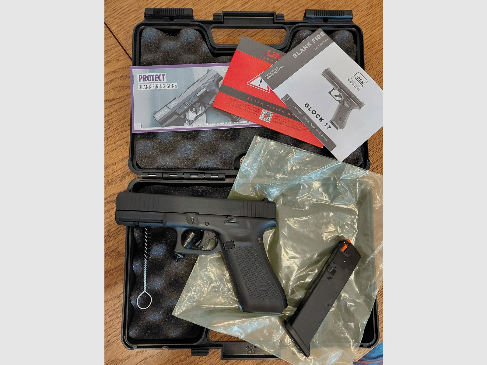 Glock 17 gen5 BLK 9mm PAK