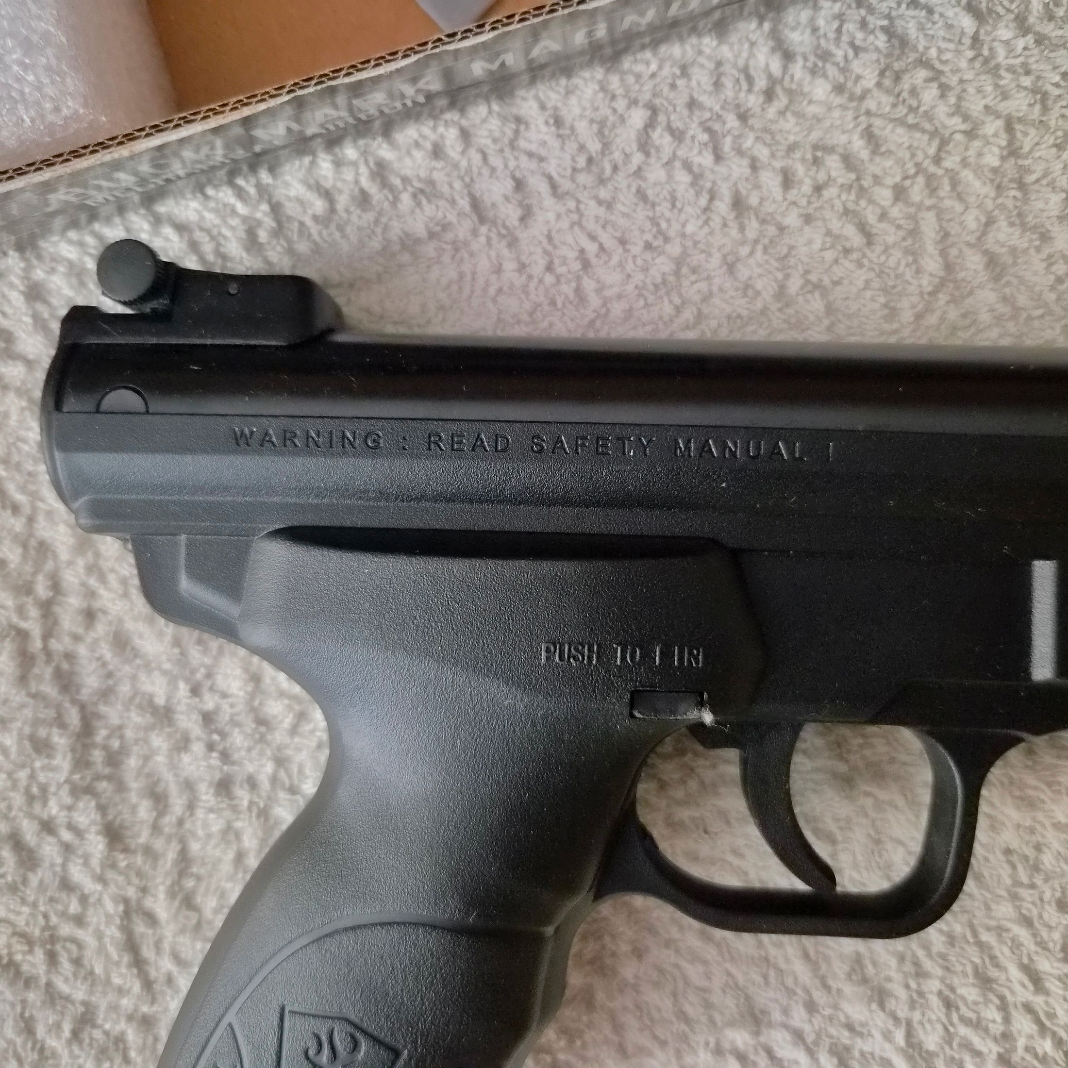 Luftpistole Browning Buck Mark Magnum