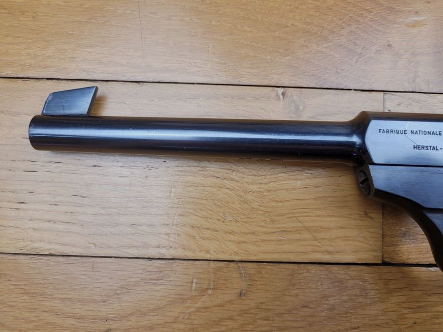 Sehr schöner Herstal « Challenger » Sportpistole – .22 LR – 10 Schuss – Browning-Patent – Ausgezeichneter Zustand, Bild 9 von 13
