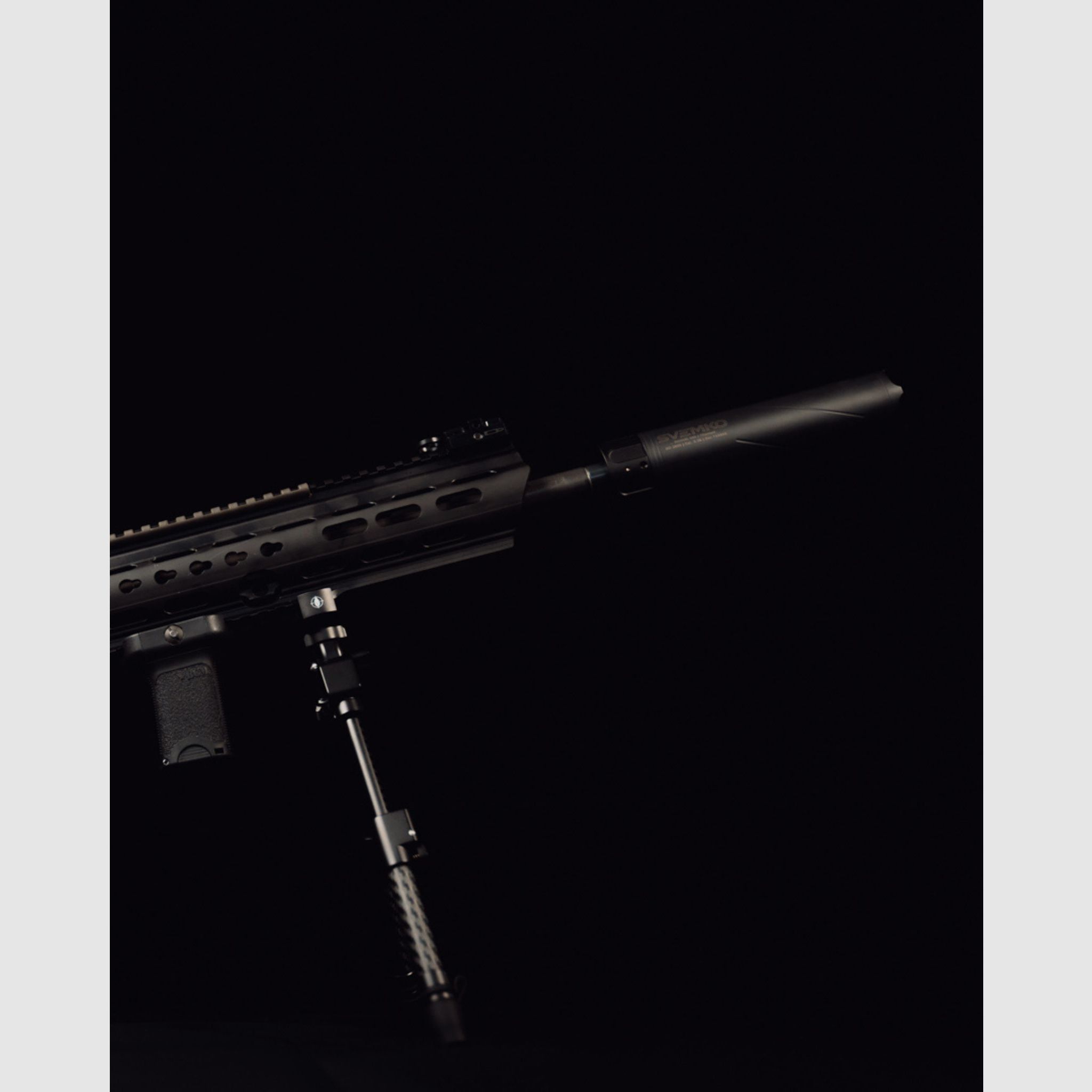 Supresor de Titanio SVEMKO Rogue y Frenos de Boca Cal. 5.56 Rosca 15X100, imagen 3 de 13