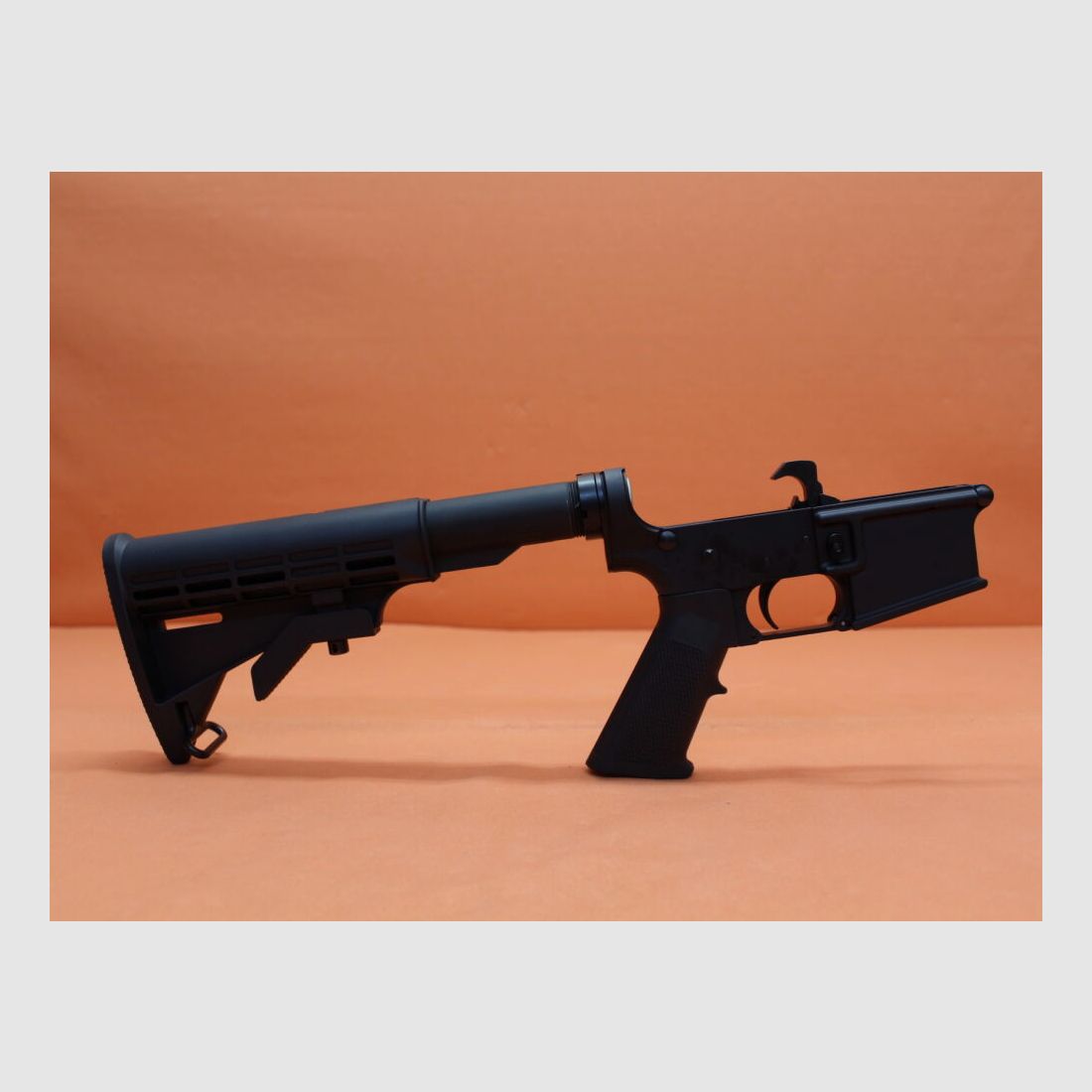Diverse lower housing Oberland Arms OA-15: Lower receiver semi-auto complete/ Carbine stock system AR-15