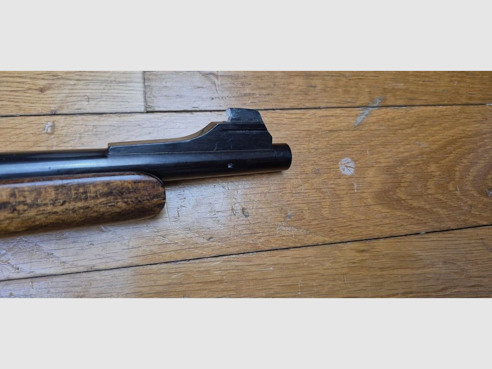Seltene Zollkarabiner « ZollKarabiner » Heym 1952 – Seltene Waffe aus der Zeit vor der Wiedergründung der Bundeswehr 1955 – Kal. 8×57 IS – Ultra hochwertige Fertigung von Heim – Perfekte Mechanik und Anpassungen – Wunderschöner Lauf – Mononummer – Letzte Vertreterin des Systems 98 in Deutschland – Seltene Dienstwaffe in TBE++, Bild 8 von 28