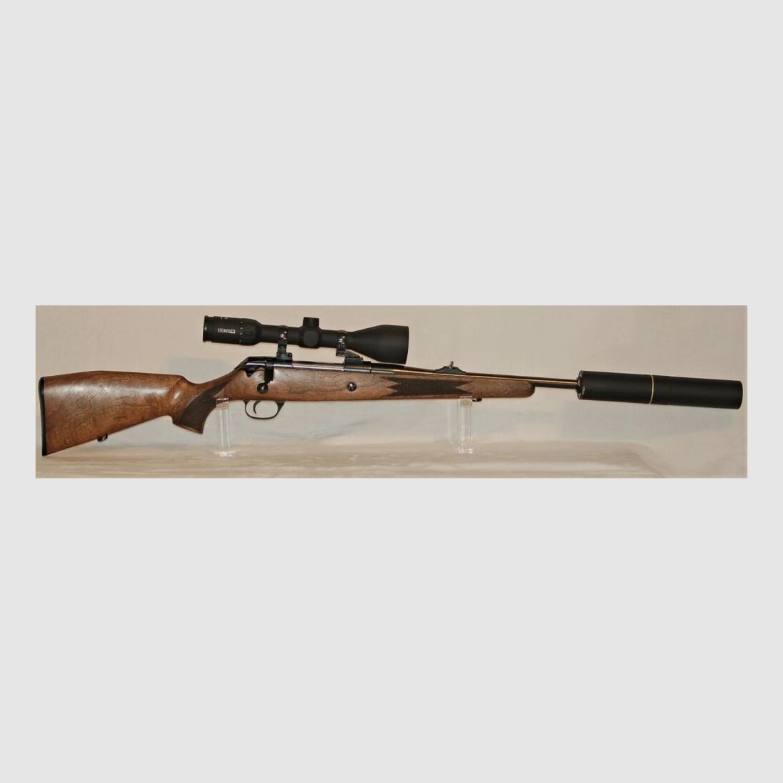 Mauser 225 "Pakiet z ZF Steiner Ranger 3-12x56, montaż obrotowy EAW i tłumik"