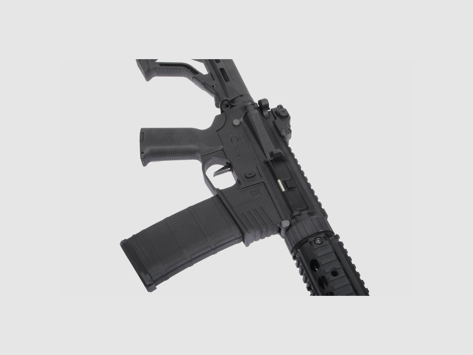 AR15 SilentOps 7 pulgadas CHARLIE EAGLE ETU Negro S-AEG Rifle Airsoft Libre a partir de 18 años | Delta Armory