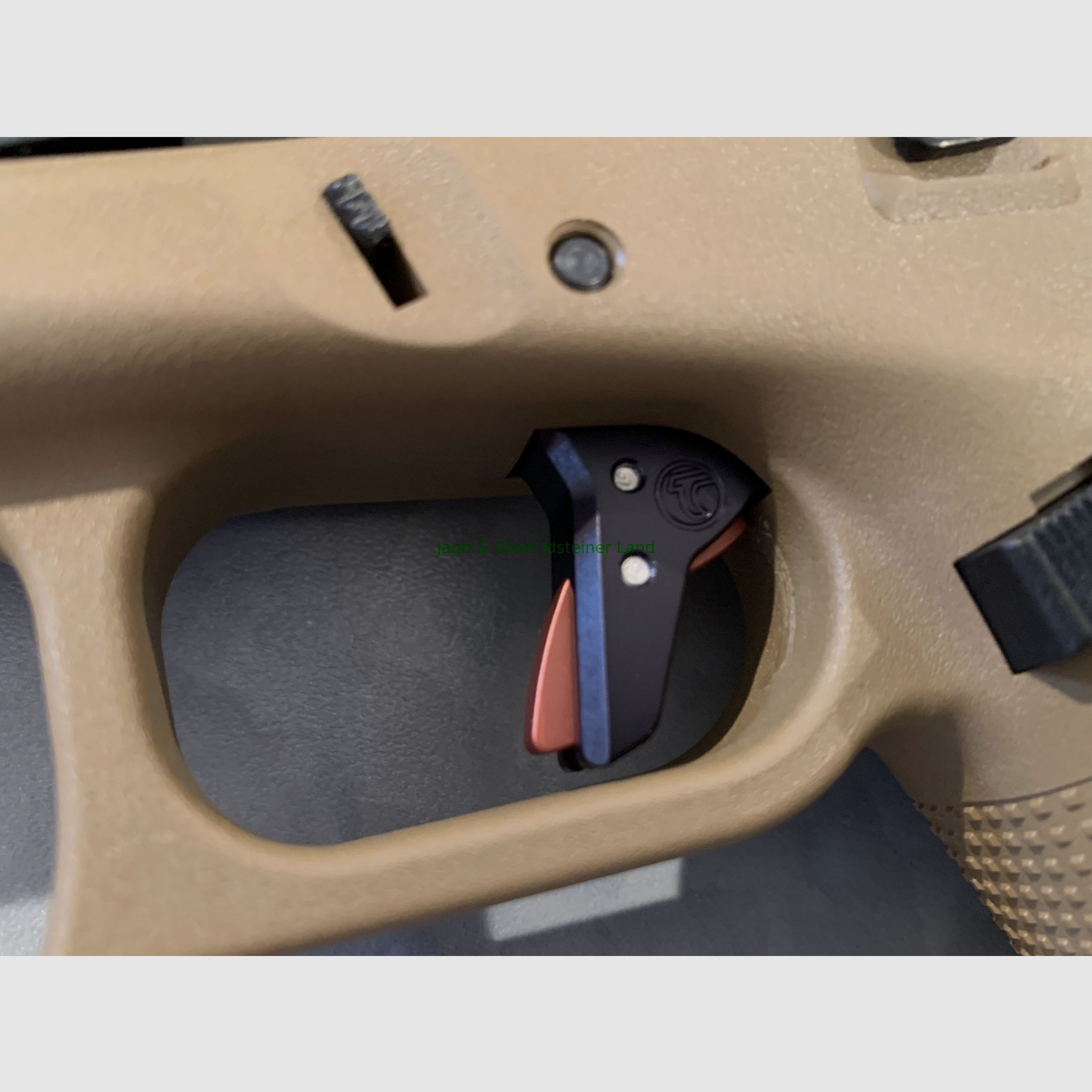 Glock G17 Gen5 FR incl. Tuningpakket van Strike Industries & Timney