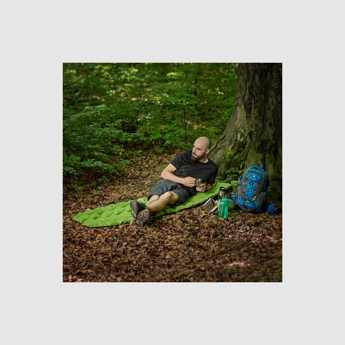 NC4005 Samonapowalna Mata do Spania Jasnozielona