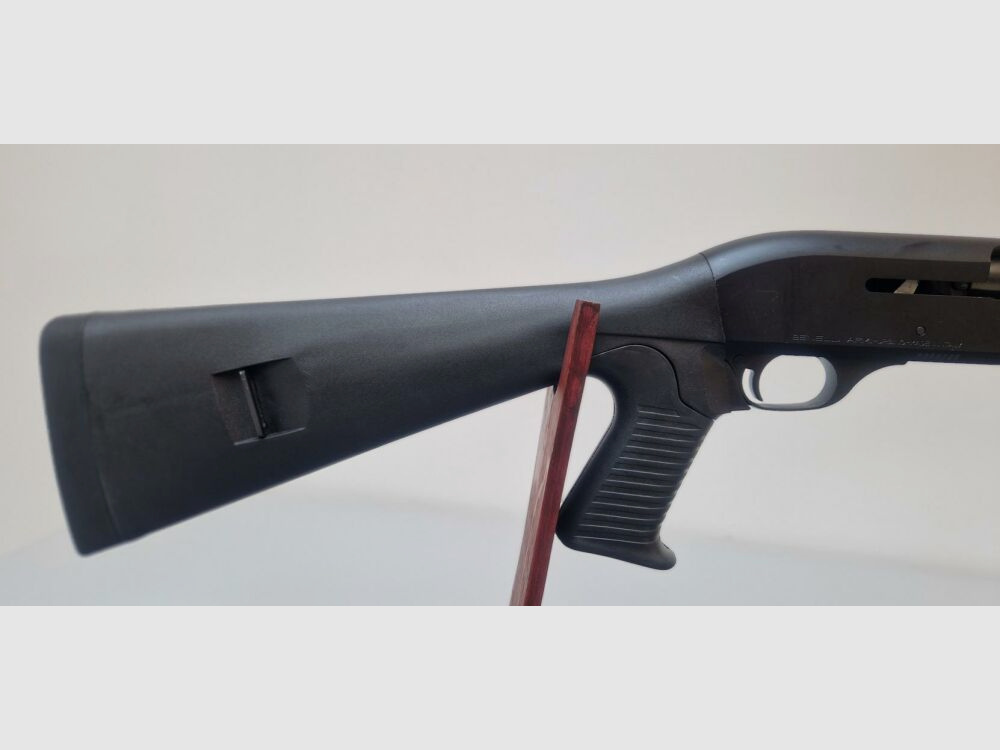 Benelli	 Selbstladeflinte Benelli M3 Super 90