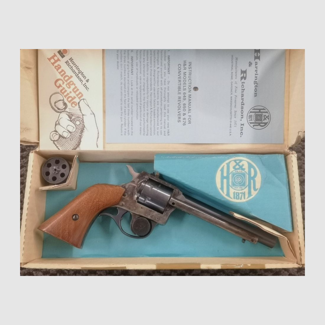 Harrington & Richardson 676 .22lr revolver met verwisselbare trommel .22WMR