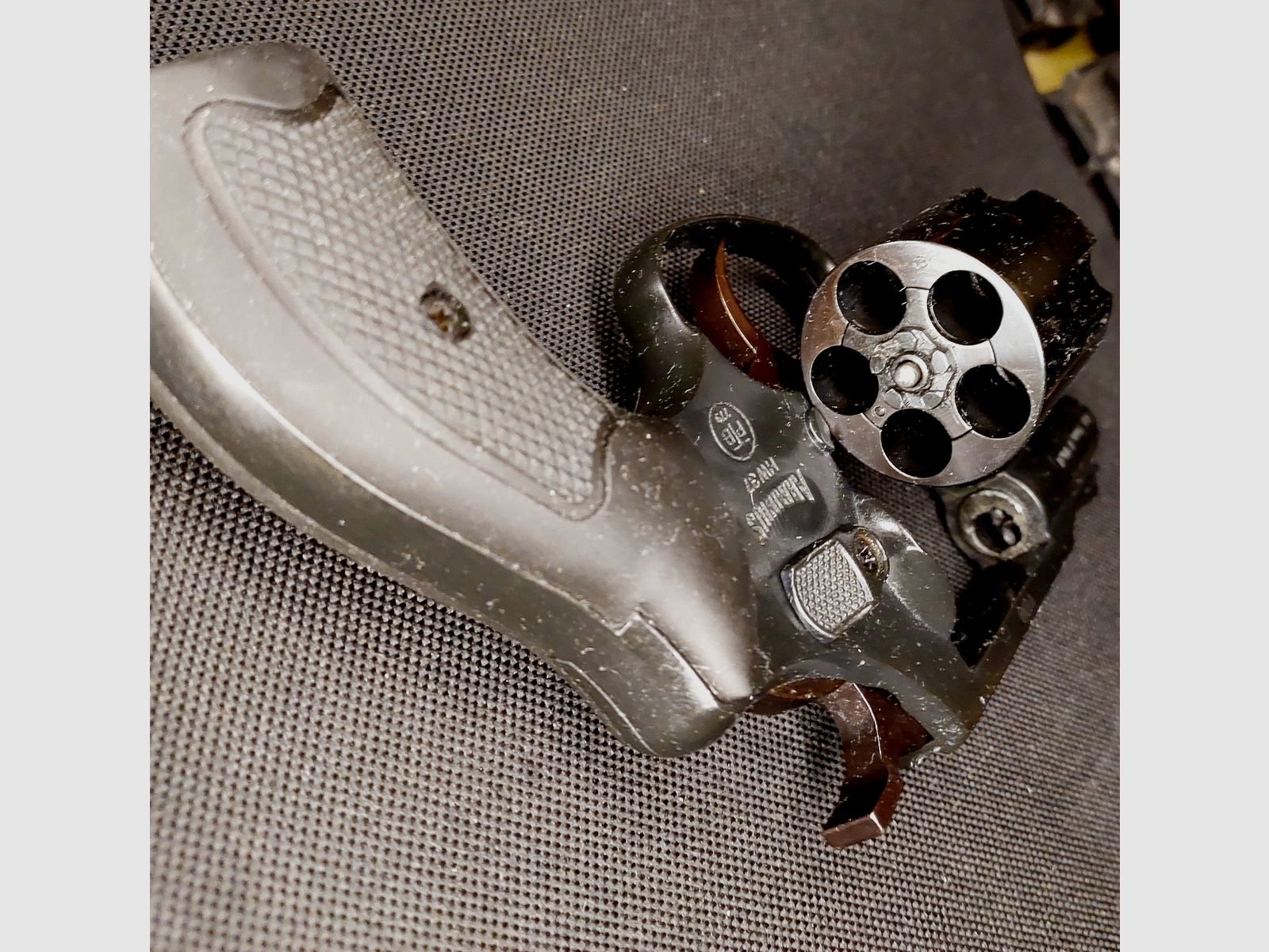 Weihrauch HW37 kal. 9mm R.K. (PTB 779) Arminius HW 37 schreckschuss revolver