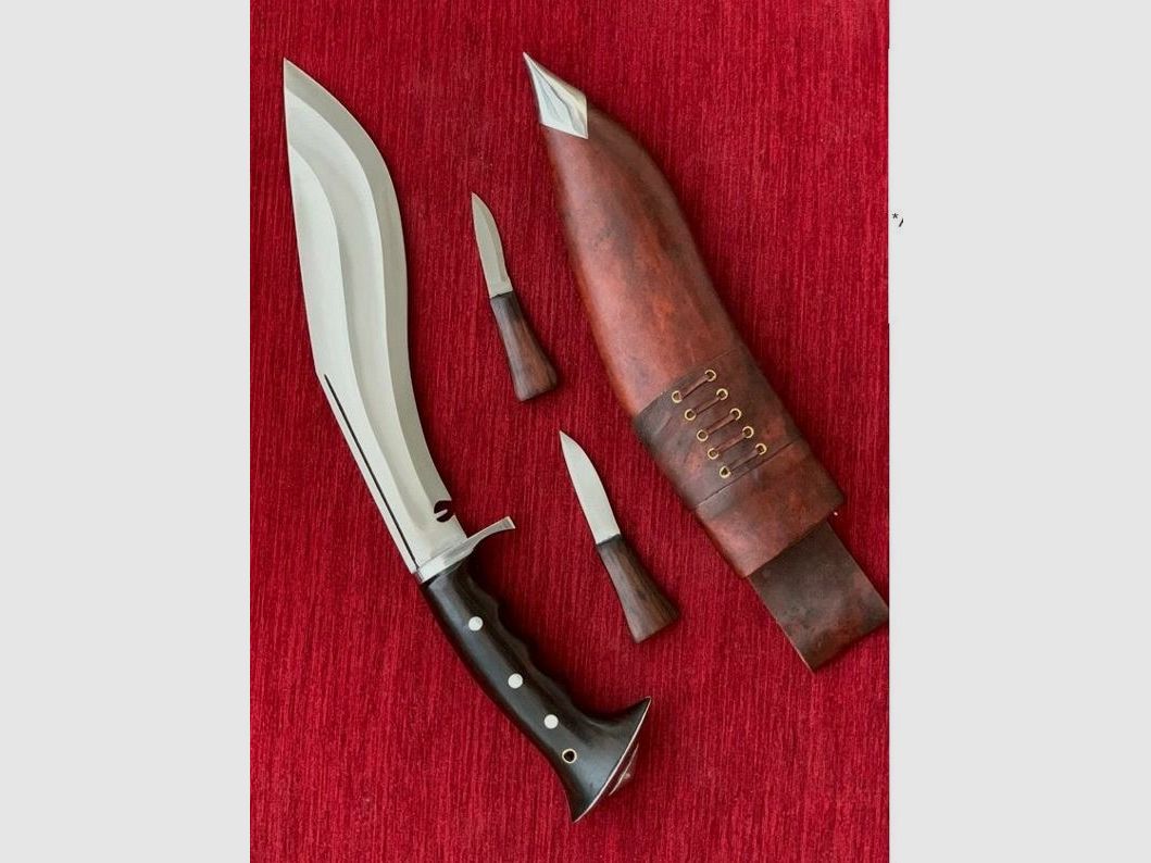 Gurkha – Coltello Khukuri con manico in legno di rosa