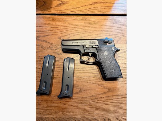 Smith & Wesson Model 469 – usato, buone condizioni