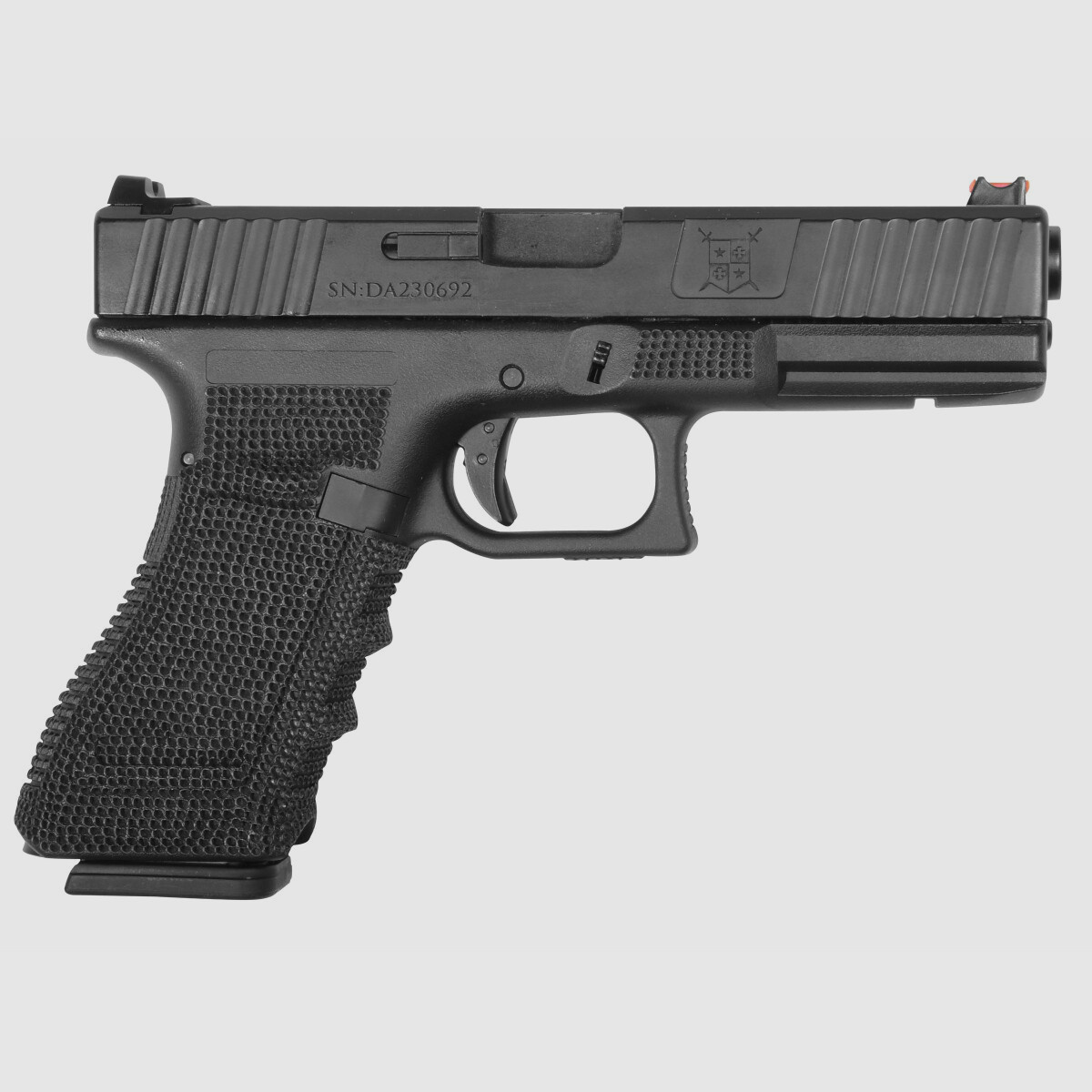 P04 GBB Airsoft Pistole in Schwarz | Delta Armory