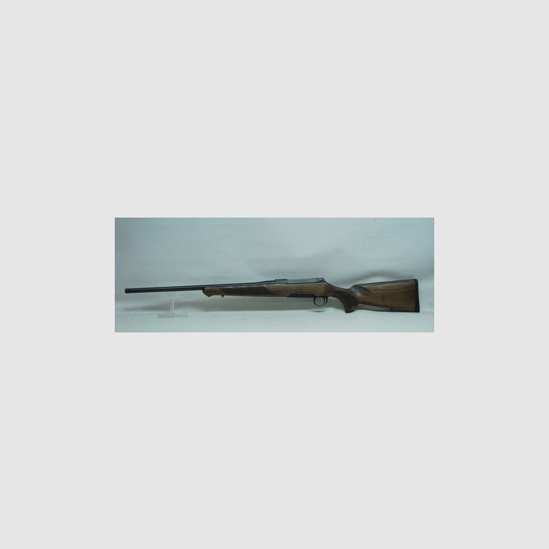 100 Classic LL56 MG oV - .270Win, houten kolf