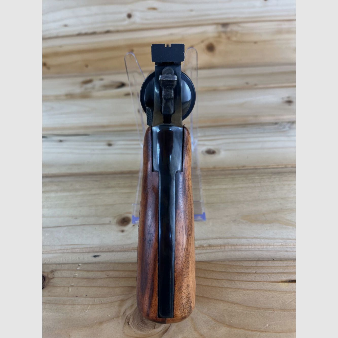 Taurus - Brasil, KK - Revolver .22lr, 6" Lauflänge, Holzgriffschalen .22lr