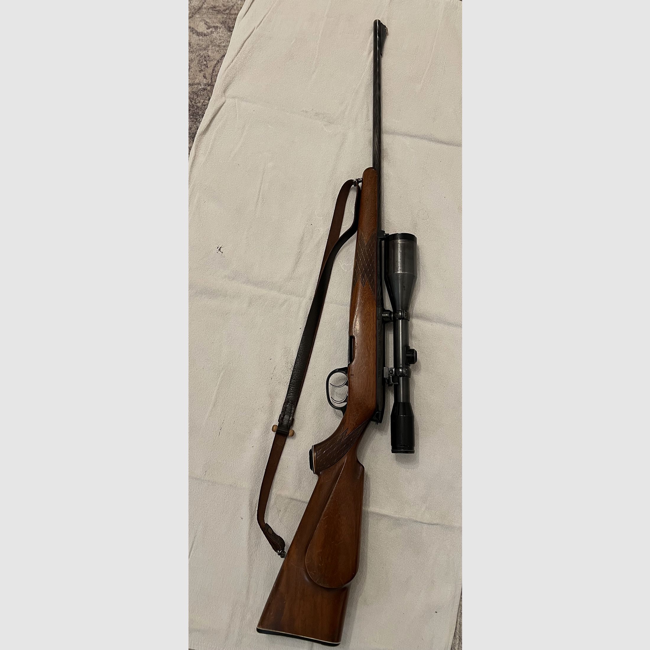Steyr Mannlicher Modell L Repetidor .243 Win. ZF Carl Zeiss Diasta 8x52
