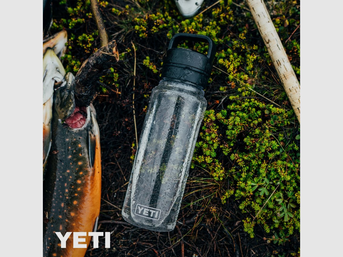 YETI® Yonder™ 750ml Water Bottle - Seafoam, image 7 of 14