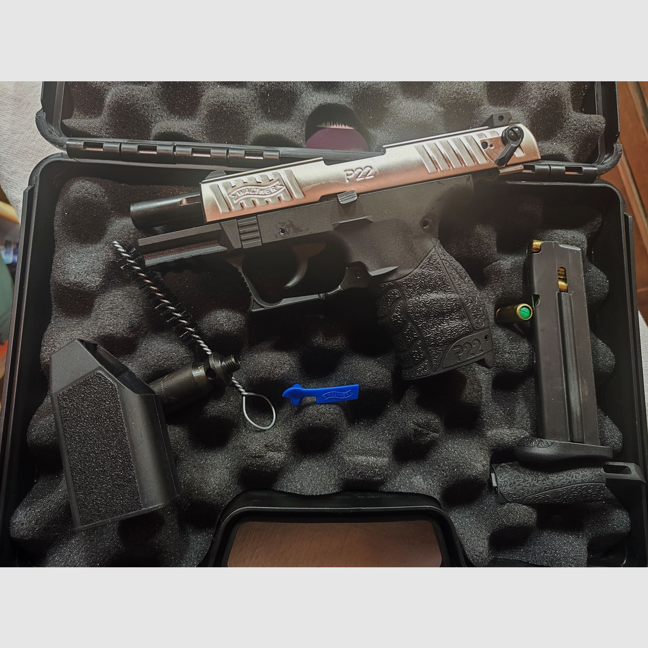 Walther P22Q Nickel 9mm PAK neuwertig mit Zubehör