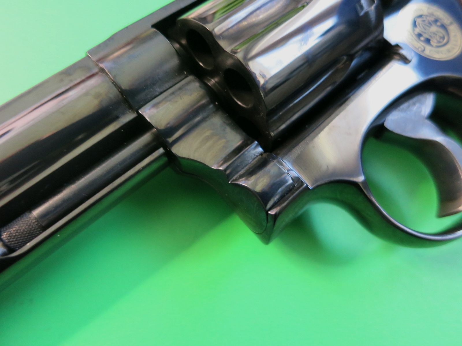 Revolver SMITH & WESSON Modell 586-4, American Traditions Target Champion 6", Kal. 38/357 Mag, Royal Blue   #17